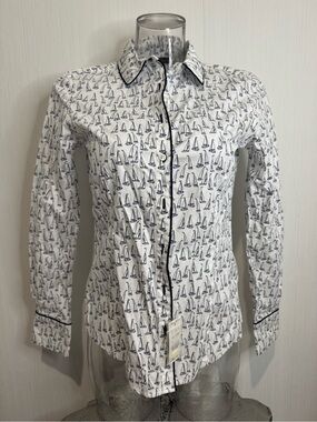NWT BROOKS BROTHERS Sailboat Button Up. Size 4. White and Navy. No flaws.